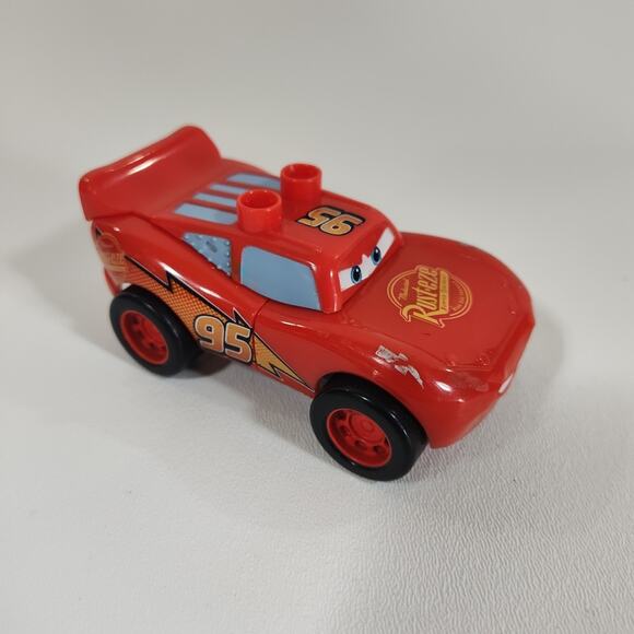 2007 MEGA BLOKS 7773 DISNEY CARS LIGHTNING MCQUEEN - Picture 1 of 5